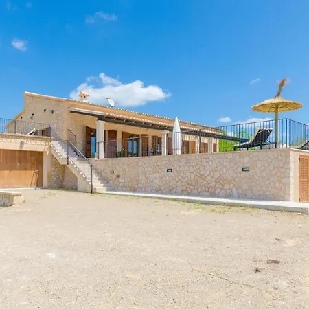 Villa Son Roca *